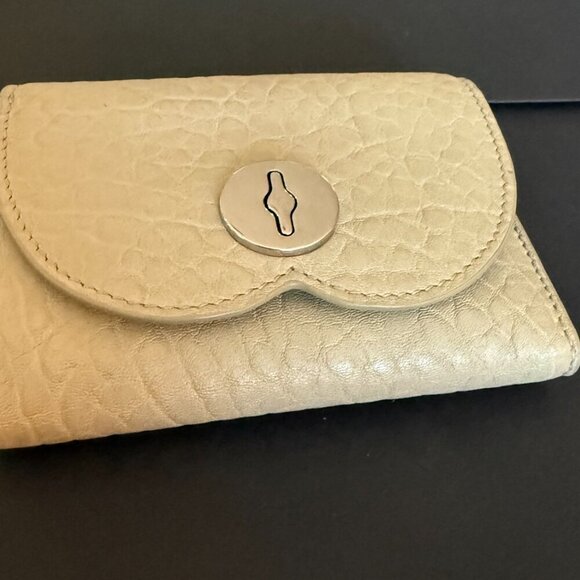 Burberry Women's Chess Hunter Leather Compact Tri-fold Wallet - Picture 14 of 15